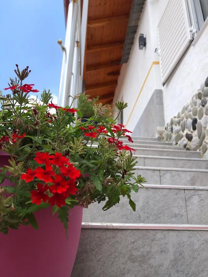 Hotel Apostoli Përmet