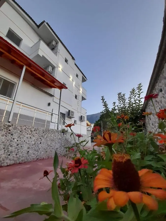 Hotel Apostoli Përmet